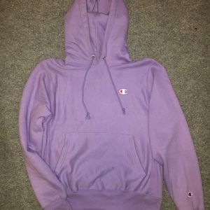URBAN OUTFITTERS X CHAMPION HOODIE